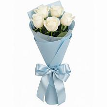 Букет 5 Белых роз Проуд в Великом Устюге