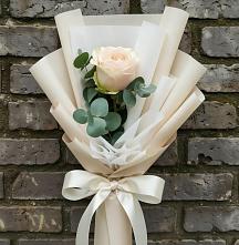 Букет цветов из:  Розы в Великом Устюге