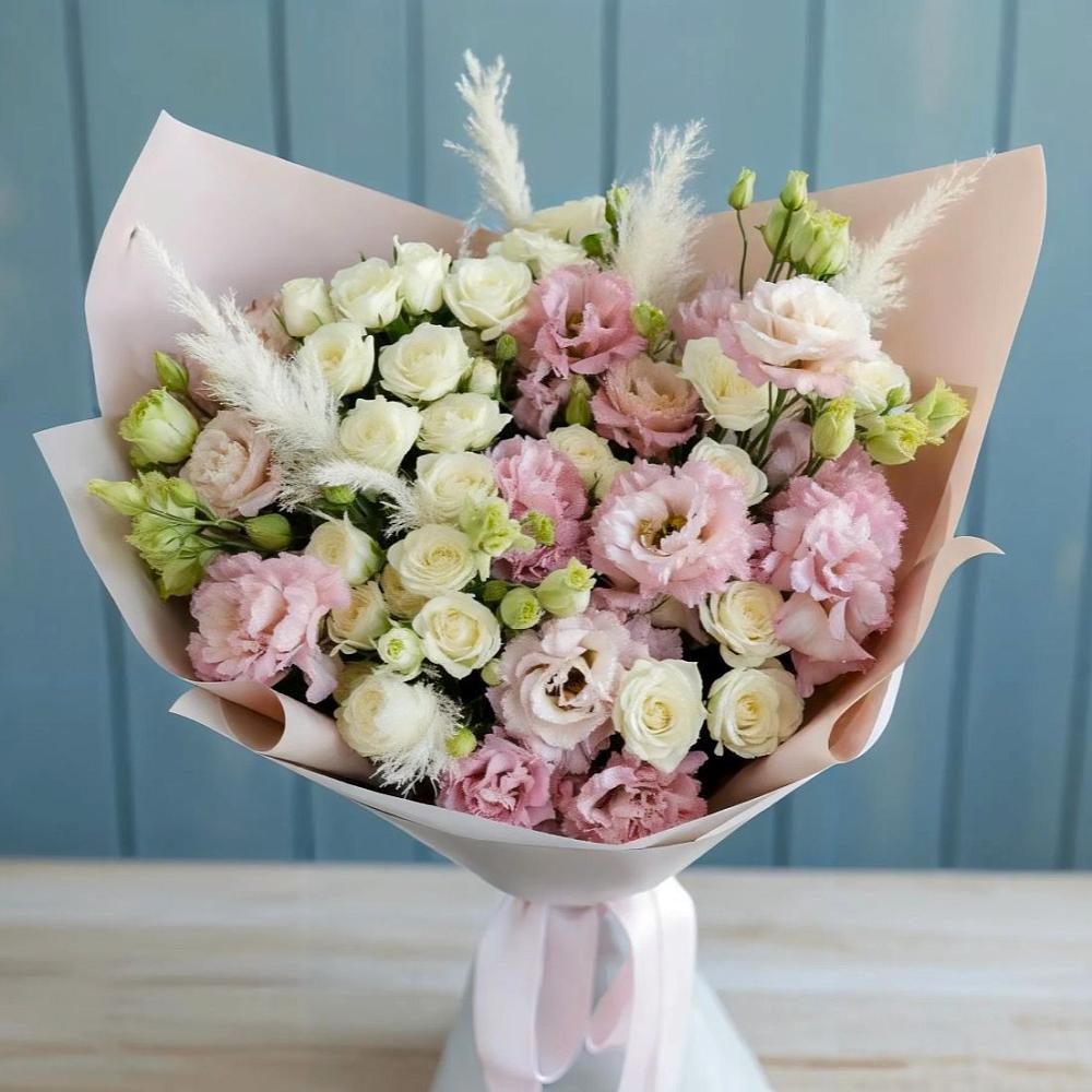 Букет цветов из: Альстромерии и Розы в Великом Устюге