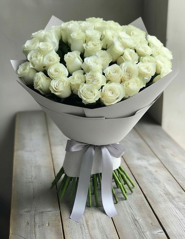 Букет 35 Белых роз в Великом Устюге