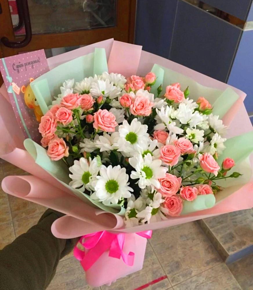 Букет цветов из: Розы и Хризантемы в Великом Устюге