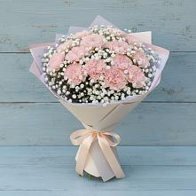Букет цветов из:  Гвоздики в Великом Устюге