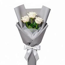 Букет 3 белые розы #REPLACE_PRED# Великом Устюге