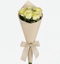 Букет цветов из:  Розы в Великом Устюге