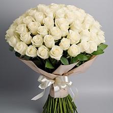 Букет 101 беля роза Белоснежка в Великом Устюге