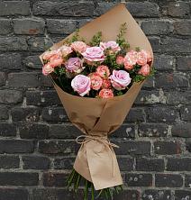 Букет цветов из:  Розы в Великом Устюге
