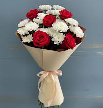 Букет цветов из:  Розы и Хризантемы в Великом Устюге