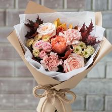 Букет цветов из:  Гвоздики, Хризантемы и Розы #REPLACE_PRED# Великом Устюге