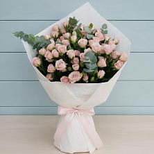 Букет цветов из:  Розы в Великом Устюге