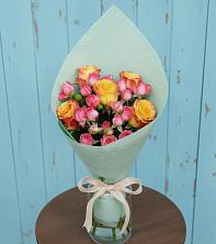 Букет цветов из:  Розы в Великом Устюге
