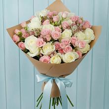 Букет цветов из:  Розы в Великом Устюге