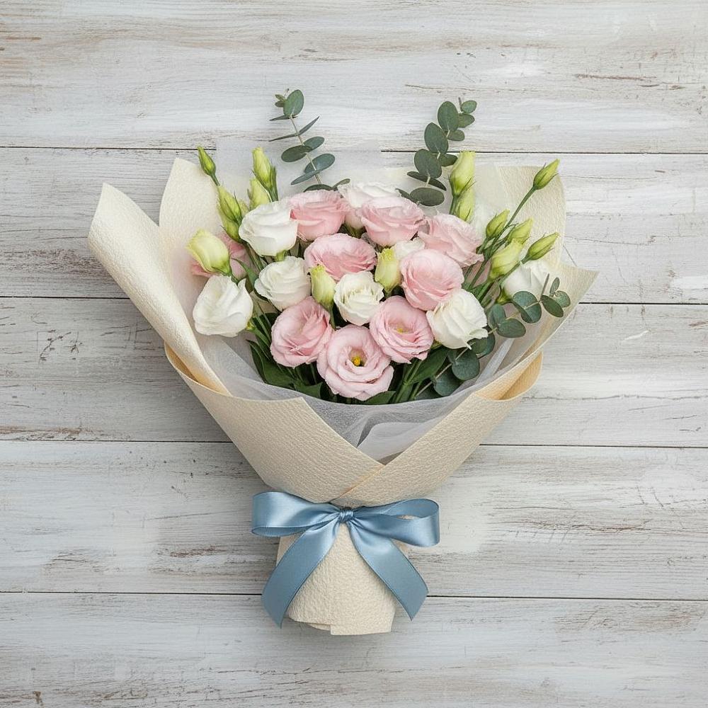 Букет цветов из: Лизиантусы в Великом Устюге